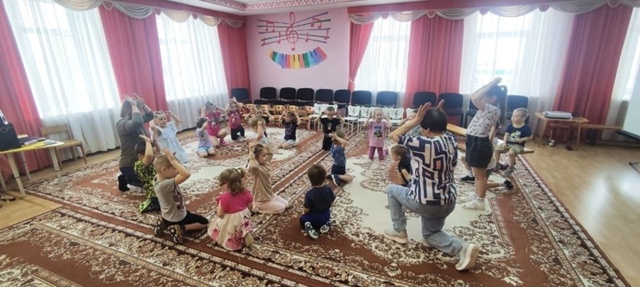День защиты детей.