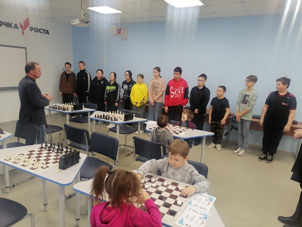 Общешкольный шахматный турнир.