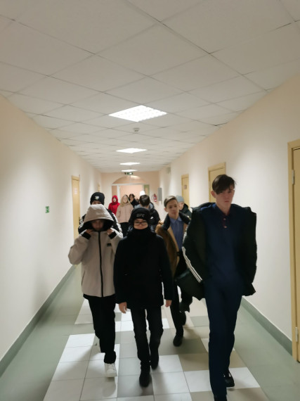 Прошла учебная эвакуация учащихся и сотрудников на случай пожара совместно с ПЧ с. Полноват.
